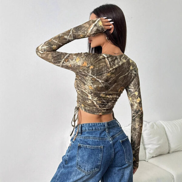Mesh Branch Printing Side Drawstring Fitted Short T-shirt - Image 3